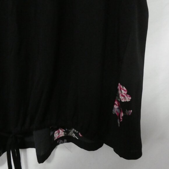 MICHEL STUDIO COLLECTION | 1X | Chic Black Top | Floral Back | Lace-Up Bottom - Picture 8 of 14